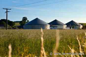 More than 800 farms apply to &#163;20m slurry infrastructure schemes