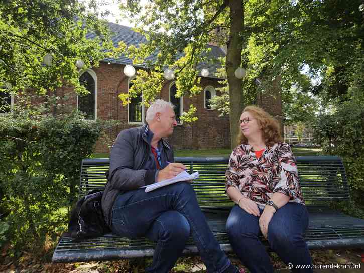 Gesprek op het bankje met Marieke Penninga (56), koster van CGK/NGK De Hoeksteen in Haren