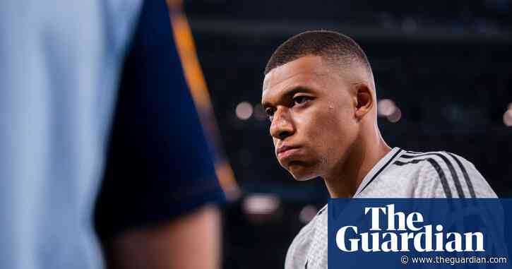 Real Madrid’s Kylian Mbappé a doubt for trip to Atlético due to muscle injury