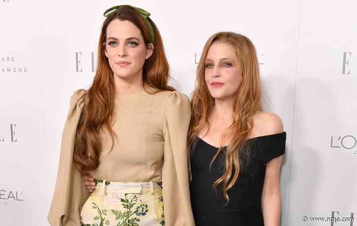 Riley Keough hopes to “give voice to my mother” in finishing Lisa Marie Presley’s memoir