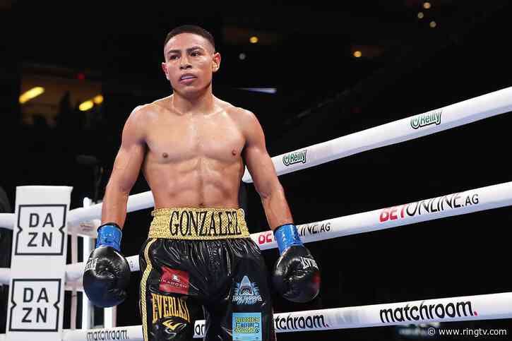 Robert Garcia prospect Albert Gonzalez knocks out Edgar de la Cruz in Mexico