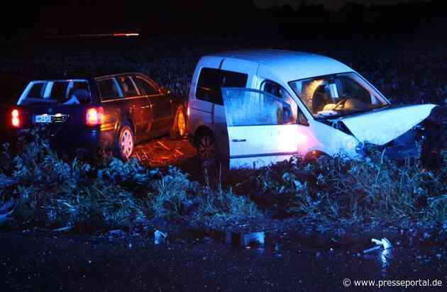 POL-HAM: Zwei Fahrzeuge landen nach Verkehrsunfall auf dem Acker, 23jähriger leicht verletzt, 20.000 Euro Sachschaden