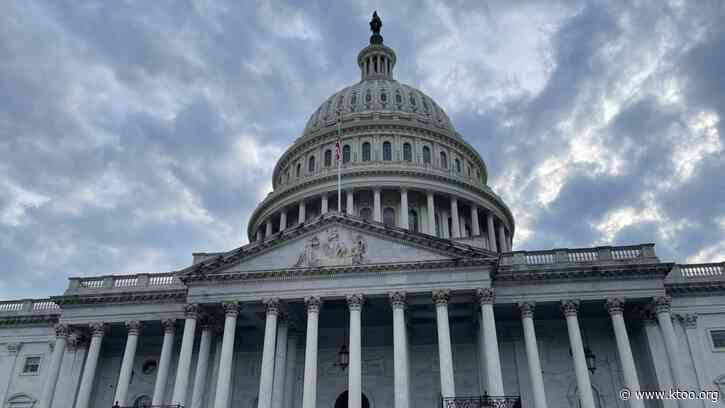 Alaska’s congressional delegation joins House, Senate in voting to avert government shutdown