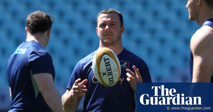 Wallabies winger earns first start in place of Marika Koroibete as All Blacks drop playmaker