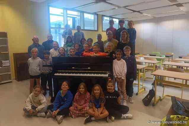 Gemeente investeert in nieuwe piano voor Karel Van Mandergebouw