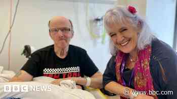 Actors perform for stroke patients in hospital