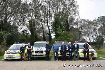 Politie Westkust stelt nieuwe wagens voor hondenteams en SUV’s in strijd tegen transmigratie voor