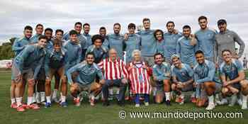 La especial tarde de los 'abuelos del Atleti': Del guiño a Simeone al detalle de la plantilla