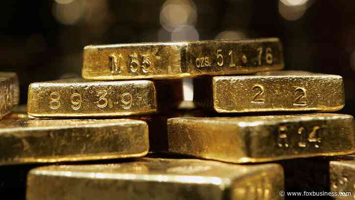 5 reasons why gold is a hot commodity