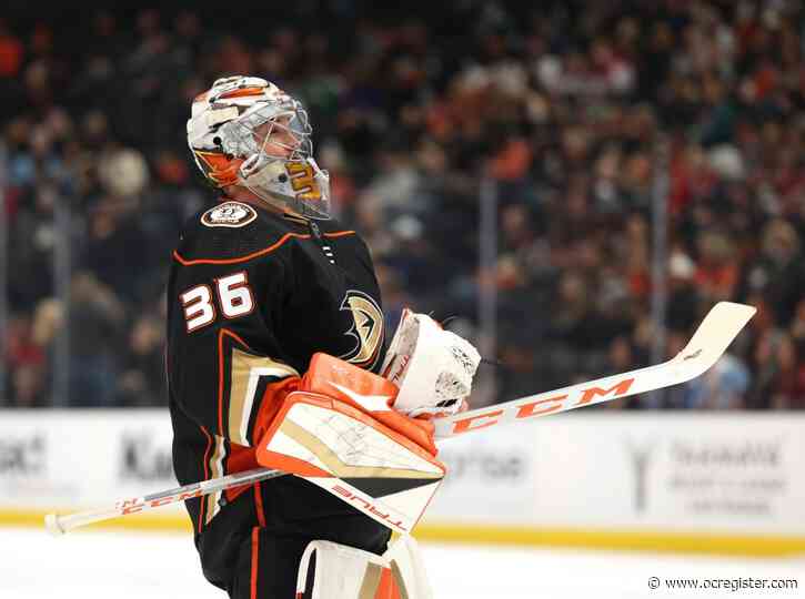 Ducks goalie John Gibson has appendectomy, likely to miss start of season