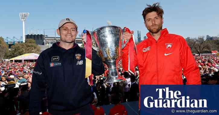 ‘We’re the equal-dogs’: Swans and Lions fans lap up AFL grand final parade as players eye bigger stage