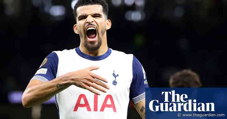 Solanke on song as Spurs recover from Dragusin red card to ease past Qarabag