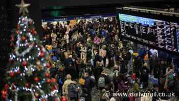 Network rail CLOSE the UK's busiest stations for days over Christmas