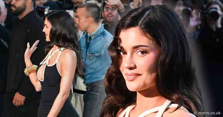 Kylie Jenner reveals ‘unnatural’ shrinking waist in uncomfortably tight corset-style dress