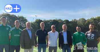 Stephan Weil eröffnet Kunstrasenplatz der Sportfreunde Hannover-Anderten