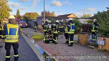 Brand bricht in Waller Mehrfamilienhaus aus