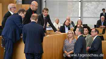 Nach Eklat im Thüringer Landtag: Rufe nach AfD-Verbotsverfahren