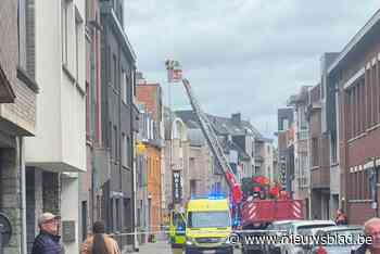 Uitslaande brand in centrum van Aalst: straat afgesloten