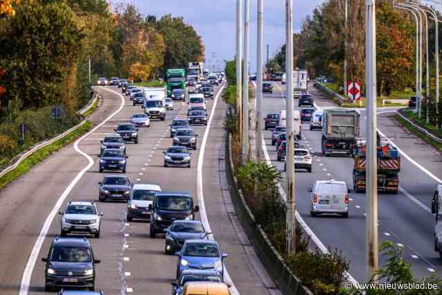 Filezwaarte in Vlaanderen doorbreekt symbolische kaap