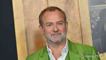 Hugh Bonneville noemt televisiemoeder Maggie Smith een 'legende'