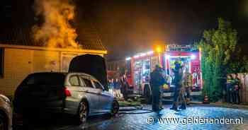 Geparkeerde auto zwaar beschadigd door brand in Zevenaar