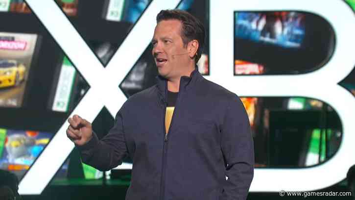 Xbox boss Phil Spencer gets his hands on the PS5 Pro: "The X button's in the wrong place"