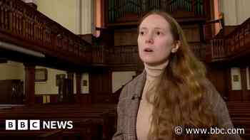 Couple plan to use chapel for spooky seances