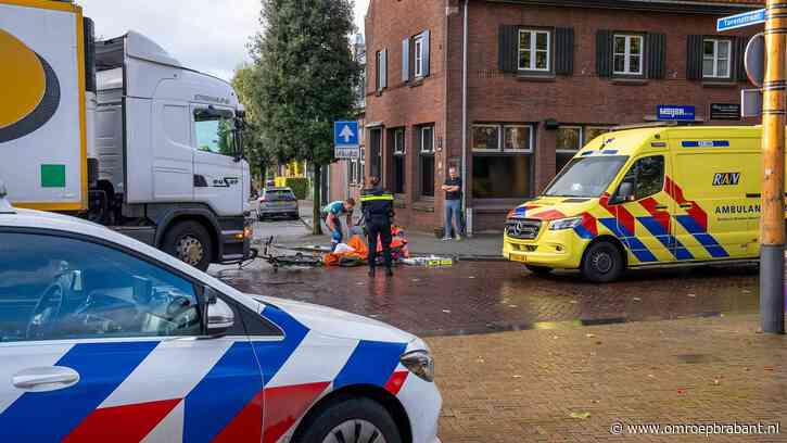 Fietsster zwaargewond, slachtoffer werd geraakt door vrachtwagen