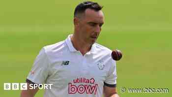 Abbott puts Hampshire on top against Somerset