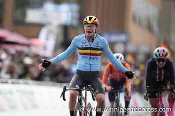 Kopecky successfully defends her women’s road race title at cycling worlds