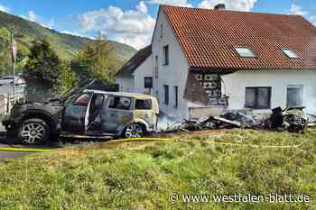 Pkw und Wohnwagen in Bad Oeynhausen ausgebrannt