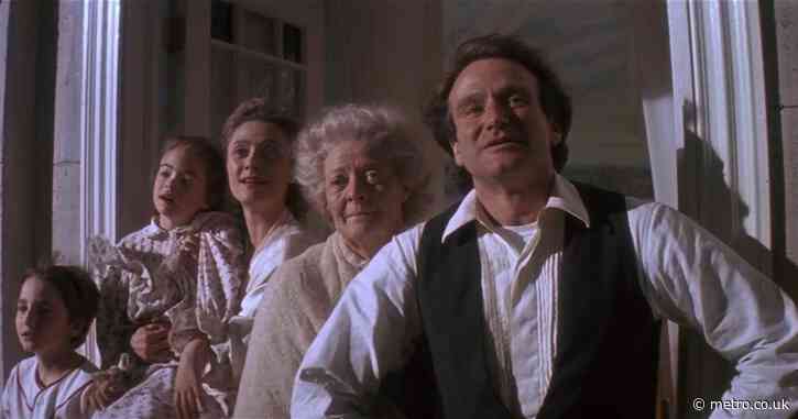 Fans spot unbelievable coincidence in Maggie Smith and Robin Williams’ Hook scene