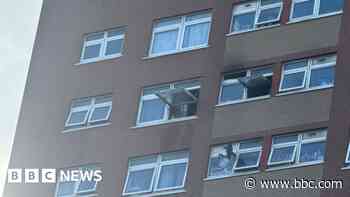 Block of flats evacuated after kitchen fire