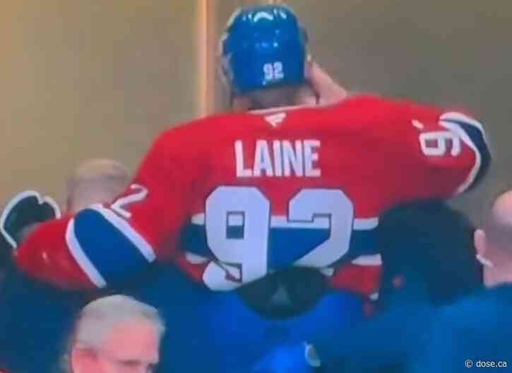 Patrik Laine and David Reinbacher in the dressing room at the start of the match