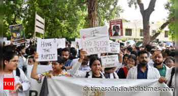 TMC MLA Humayun Kabir threatens to gherao junior doctors of Murshidabad Medical College