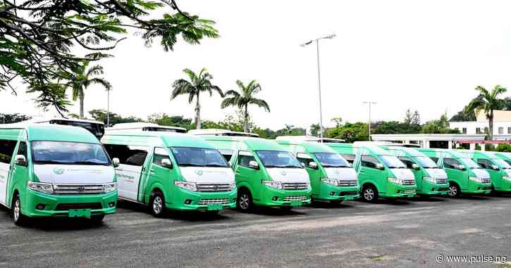 FG hands over 64 CNG-powered buses to labour unions, NANS