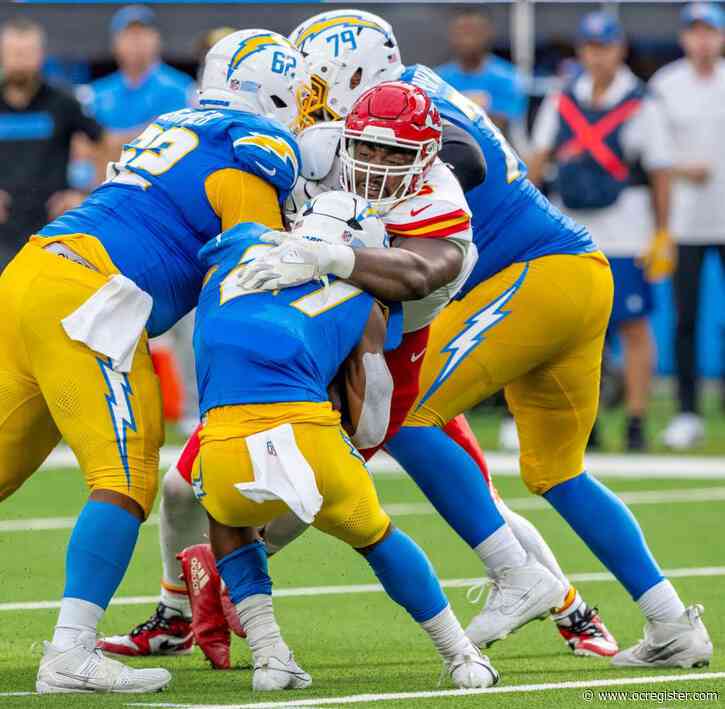 Chargers’ makeshift offensive line suffers breakdowns in loss to Chiefs