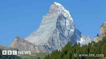 Switzerland and Italy redraw border due to melting glaciers