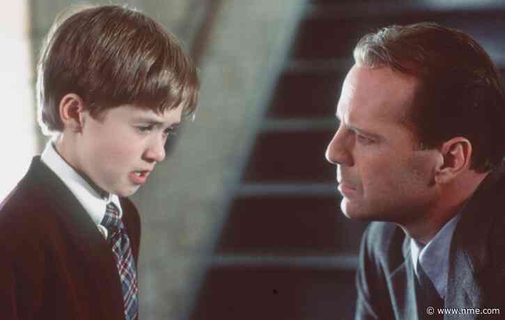 Haley Joel Osment would “come home from school” to Bruce Willis voicemails in years after ‘The Sixth Sense’: “Just saying hi!”