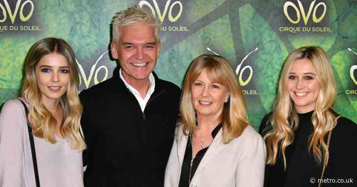 Phillip Schofield’s unbreakable bond with wife Stephanie Lowe and daughters