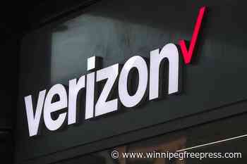 Many Verizon customers across the US hit by service outage