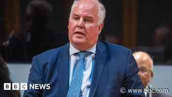 Ex-minister suggests Welsh Tory leader should go