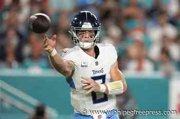 Titans quarterback Will Levis injures shoulder in the 1st quarter against the Dolphins