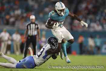 Dolphins offense extends difficult start in 31-12 loss to Titans