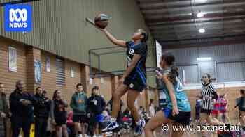 A group of Pacific islander girls were struggling to find a basketball team — until a mum stepped in