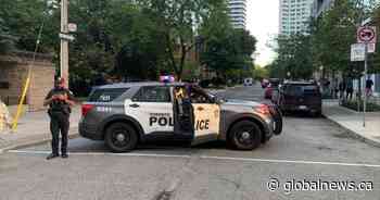 Toronto police officer shot during vehicle stop, 1 arrested, 1 at large