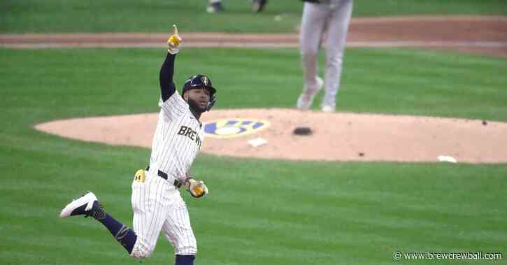 Brewers rally for huge 5-3 win over Mets in NL Wild Card Series, force game three on Thursday