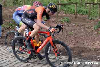 Thiemen Vanderplasschen wint Omloop van het Hoogserlei