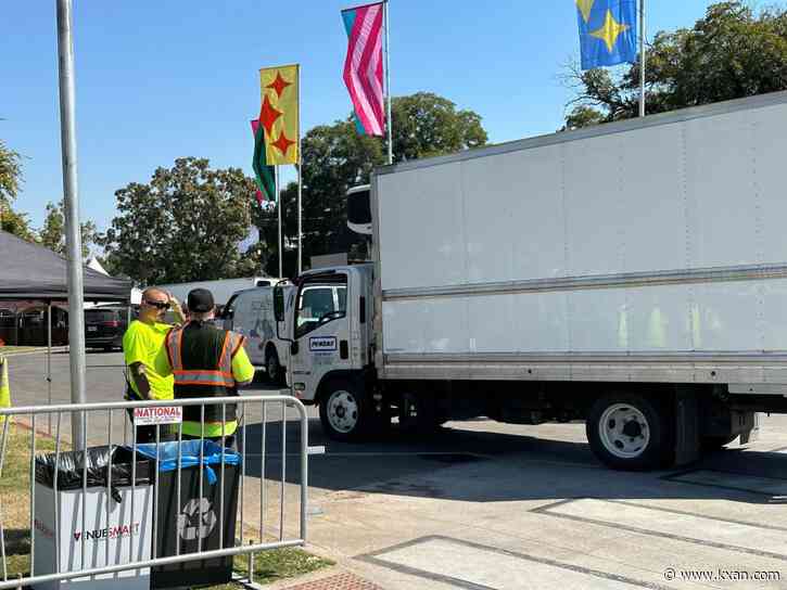 PHOTOS: Crews take center stage setting up for ACL