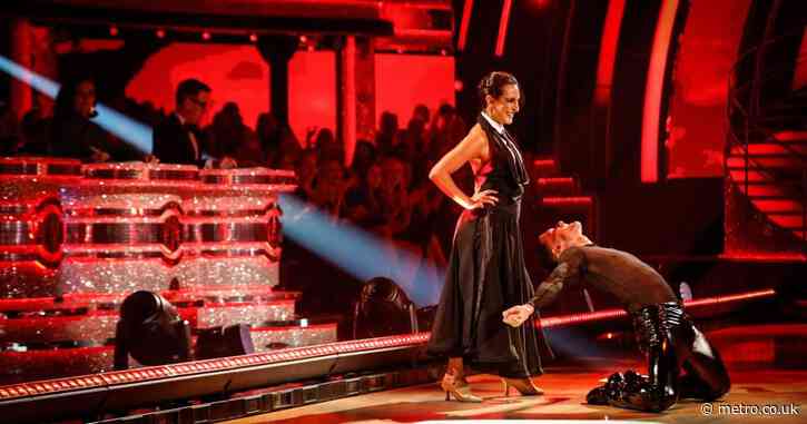 Strictly pro begged for medical advice while wearing tight PVC trousers